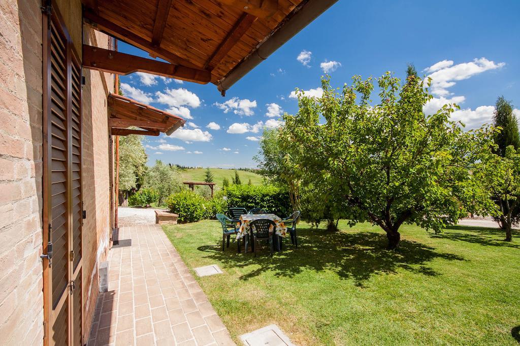 Agriturismo Podere Camollia Villa Costalpino Exterior photo